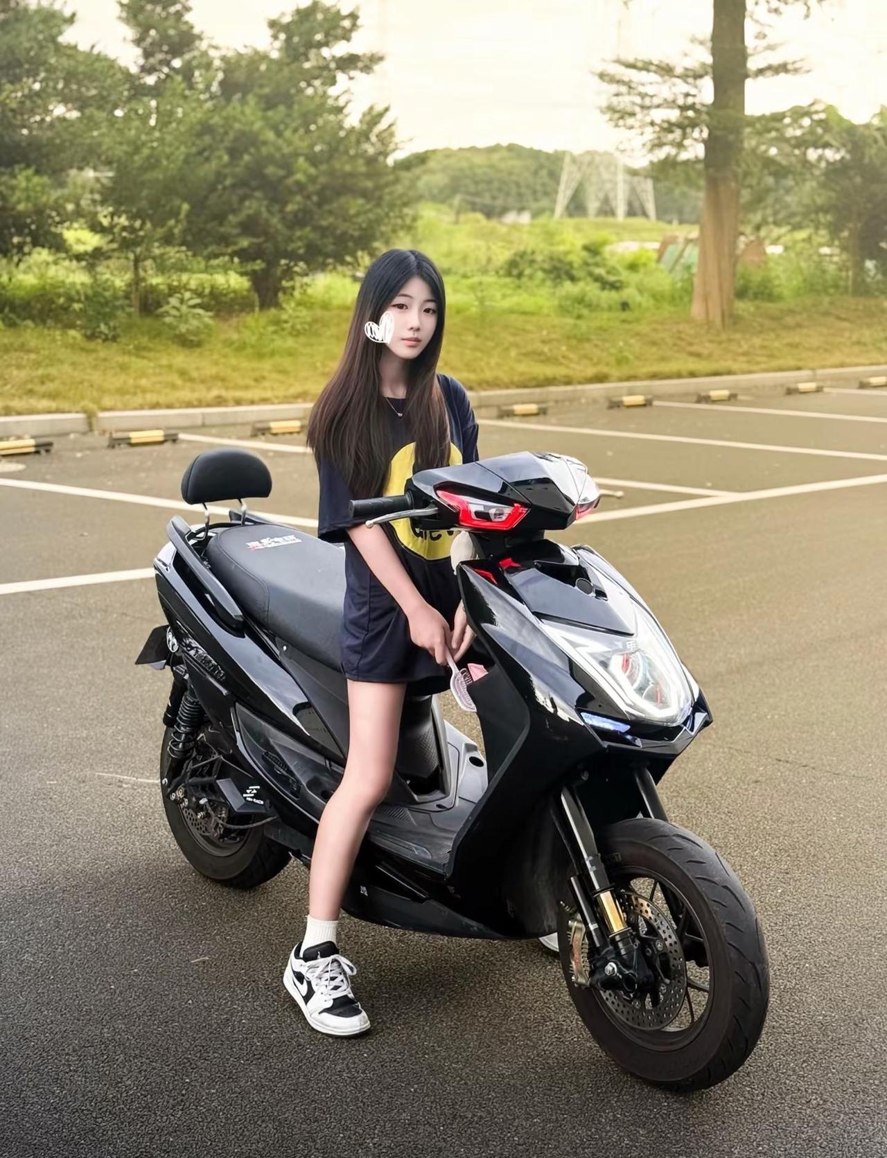 东莞降温了 冷风夹带着我们的过往 你感受到了吗cygnusx劲战 女骑