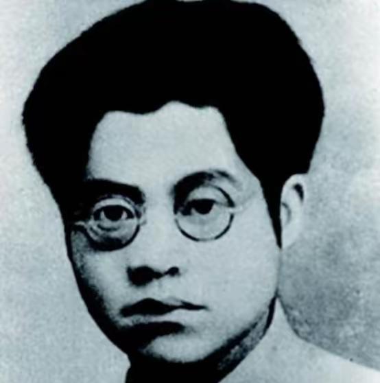 1949年揪心一幕：夏明翰女儿被清退，毛主席急令李先念：举国之力也要圆她父志！