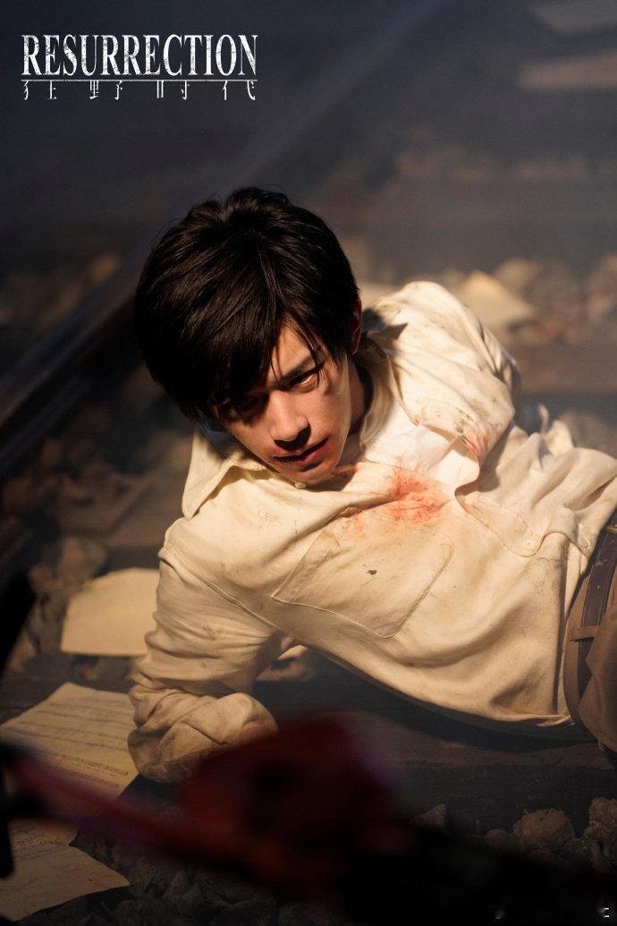 谁看狂野时代不被这个中年父亲戳到，24岁的他把角色演得太传神了，浑身市井烟火气，