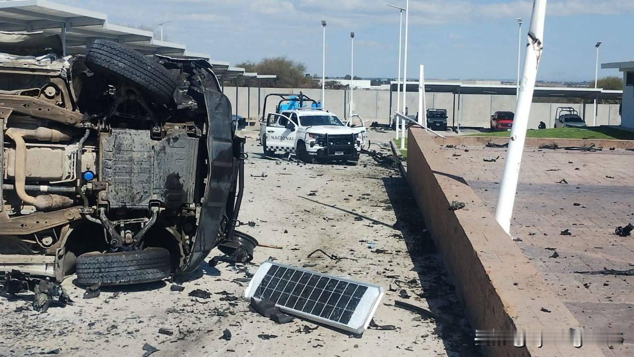 🇲🇽2月22日位于墨西哥北部哈利斯科州圣胡安德洛斯拉戈斯市的一处墨西哥国民警