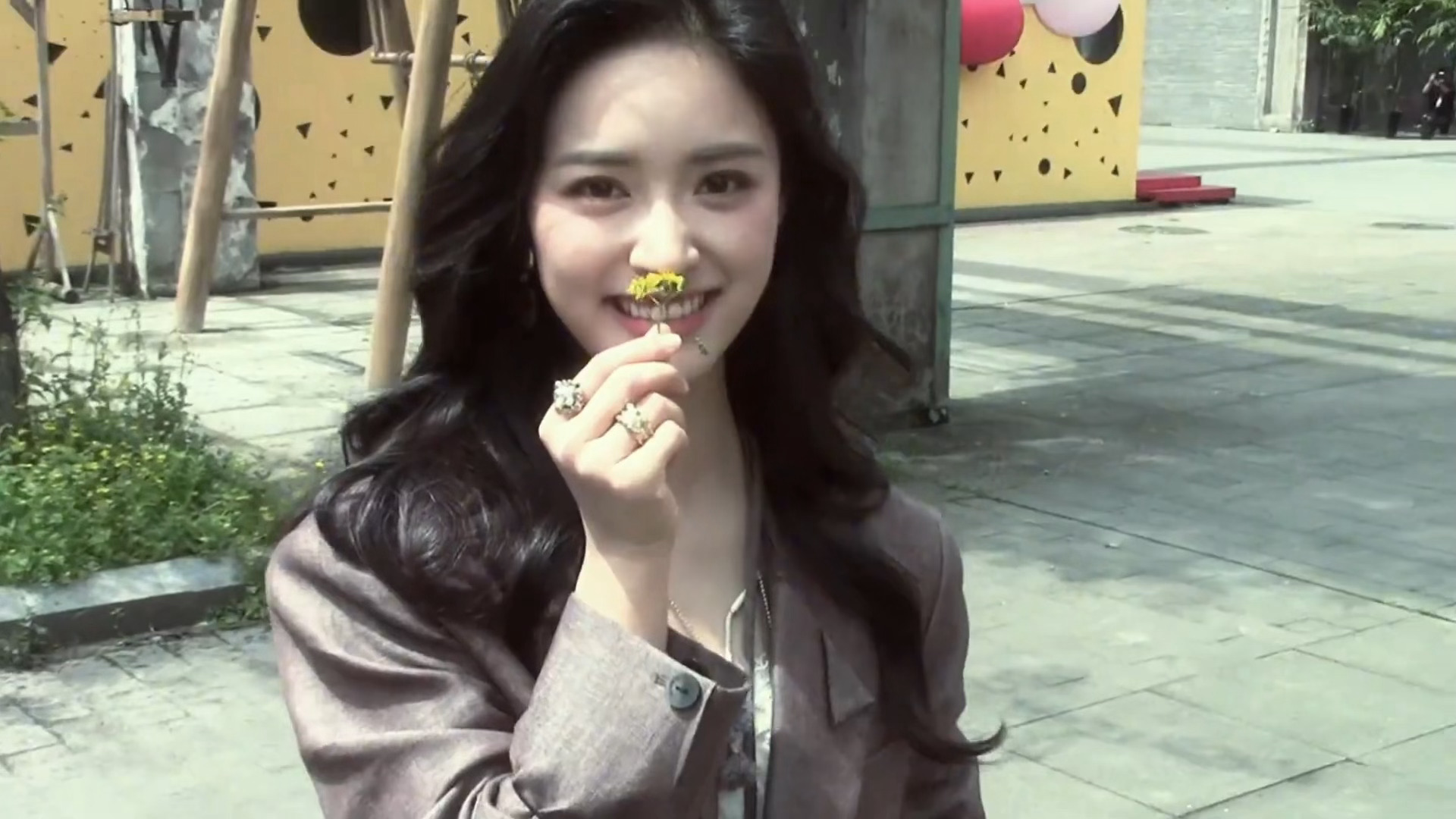 徐若晗镜头下的沈月 好美啊