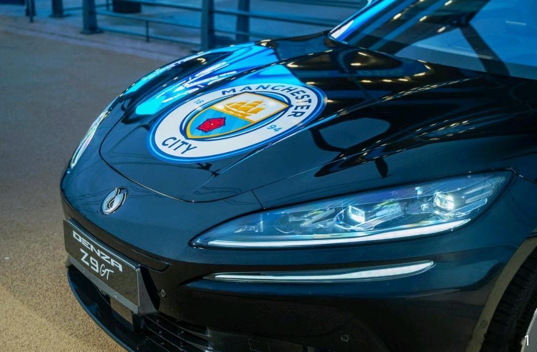 比亚迪正式成为曼城足球俱乐部官方合作伙伴 2月11日，比亚迪正式官宣与曼城足球俱