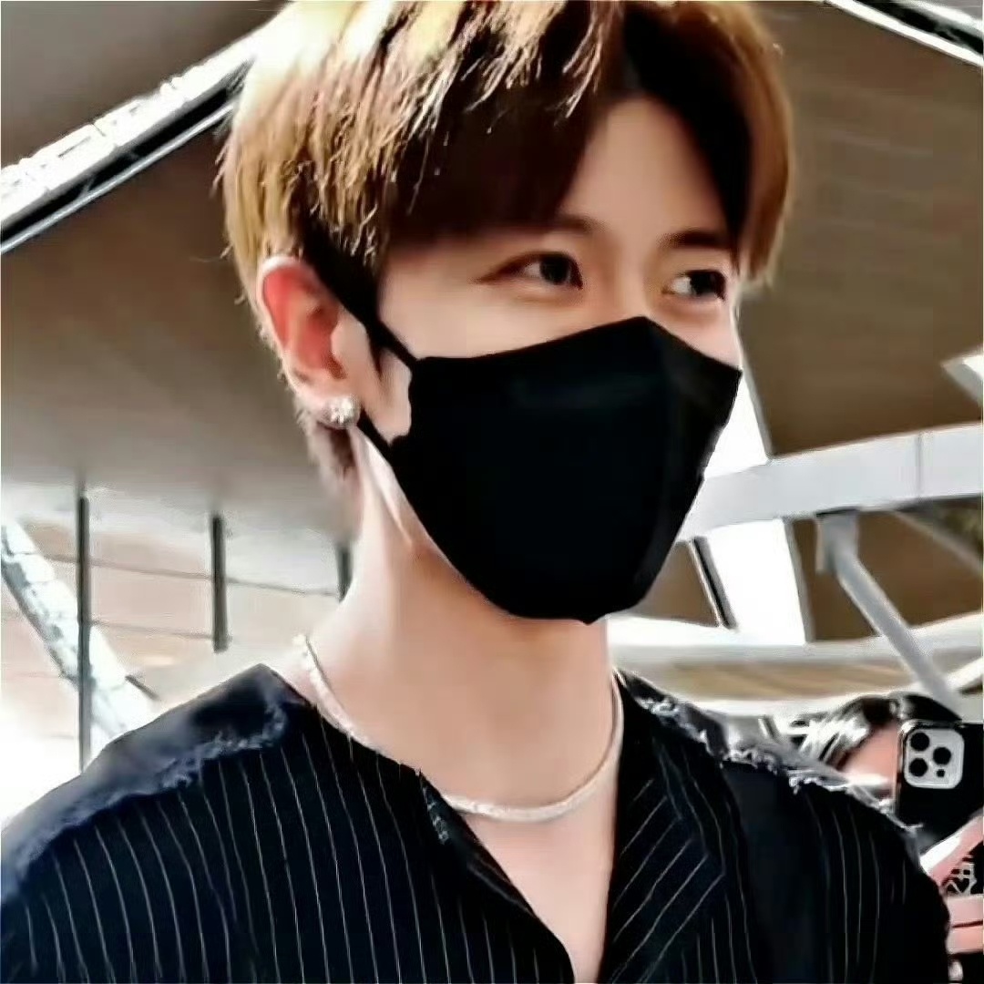 任嘉伦 ❥❥❥ 𝙏𝙊：任嘉伦🌼⁴¹¹ ♡简简单单是你，勤奋努力劳模是你.♡