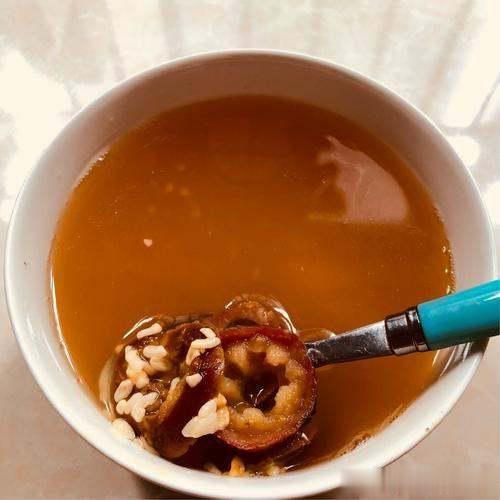 这碗汤坚持喝，帮助孩子健脾消积！
 
我是儿科郑三霞，在儿科临床工作30多年了，