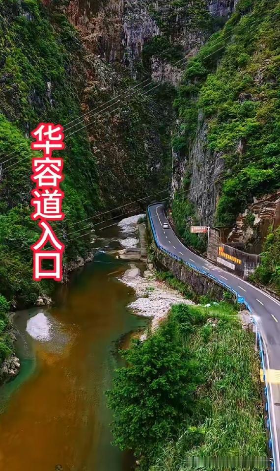 彼时的处境，就和西安事变的内核一脉相通：若是强行推倒当权核心，天下势必陷入群雄割