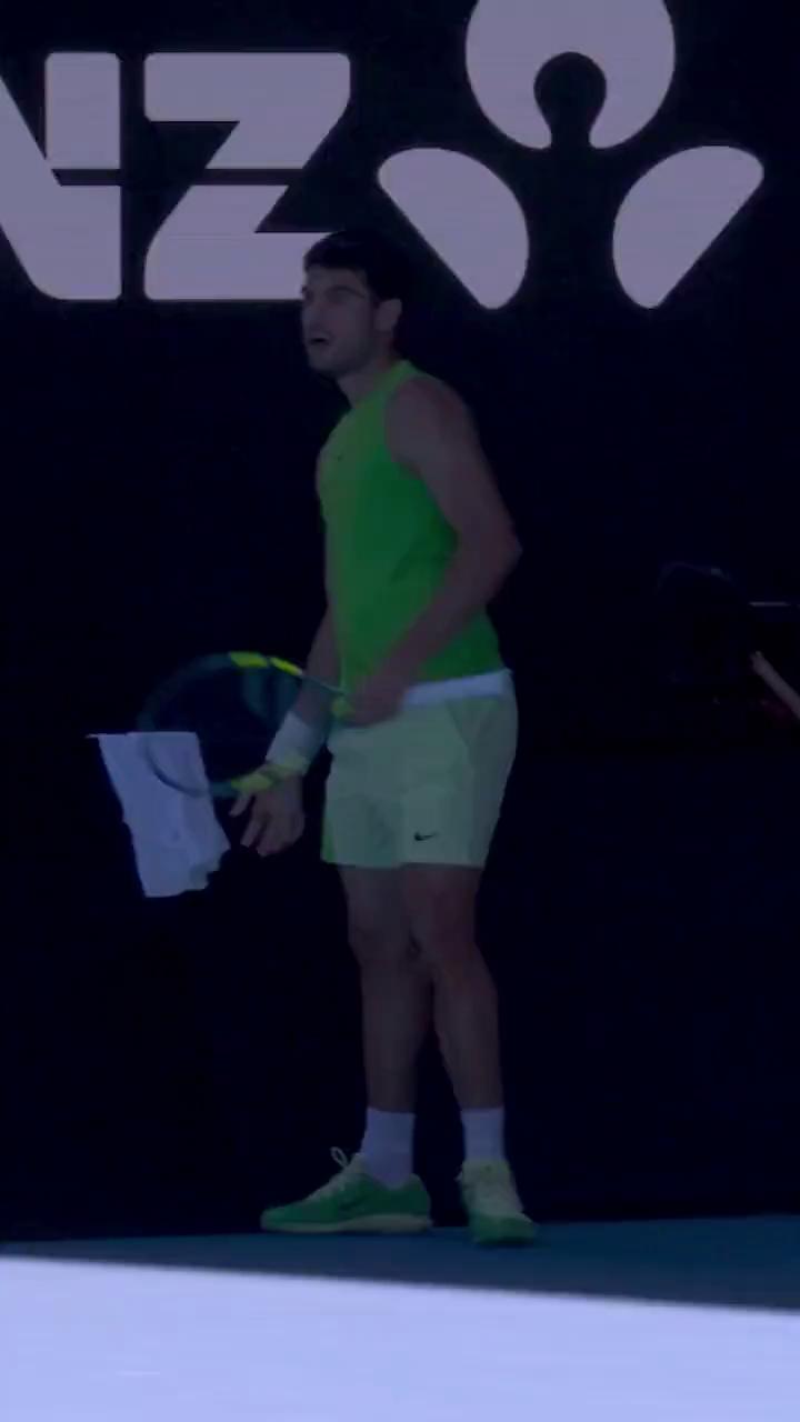 Carlos，mrry my daughter！Marry my sister-