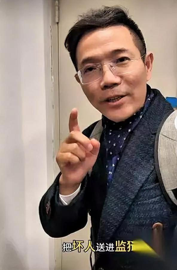 二八案有新突破！

民转刑报告撕开缺口

六年悬案真要见底了？刷到网友说，季律和