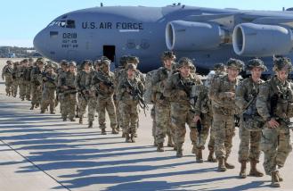 当地时间3月29日，据美媒爆料，美军中央司令部已经命令“布什”号航母战斗群即刻启