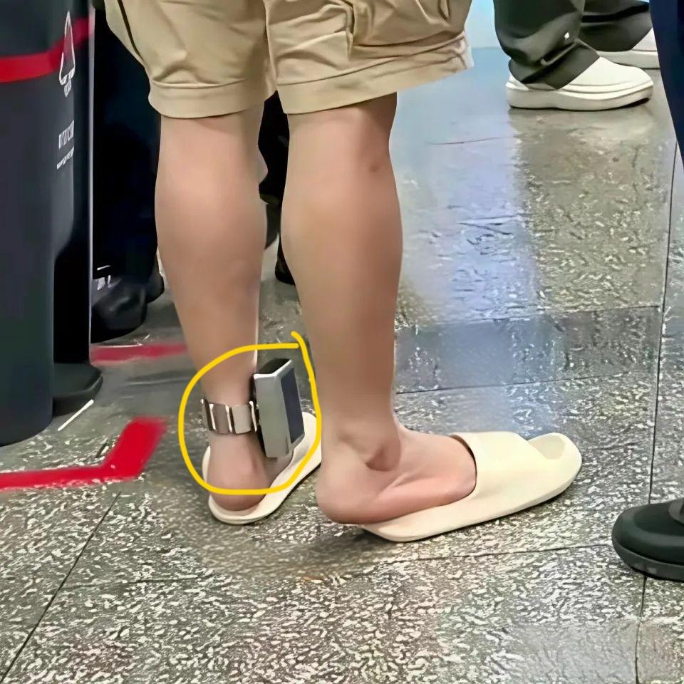 有天去医院看望一位病友，看到他脚上戴有这东西，很懵，这是什么？做什么用？有知道的