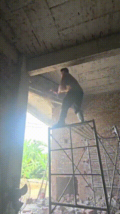 高空作业，安全第一
