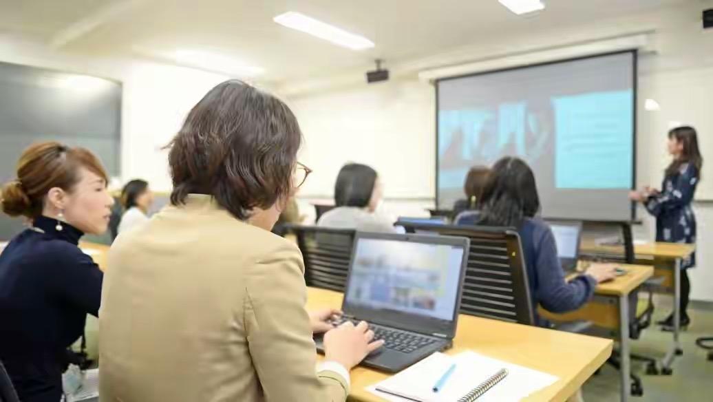 北欧物价高于国内，为什么国内一堆人还向往北欧?

你们知道现在全世界生活水平最高