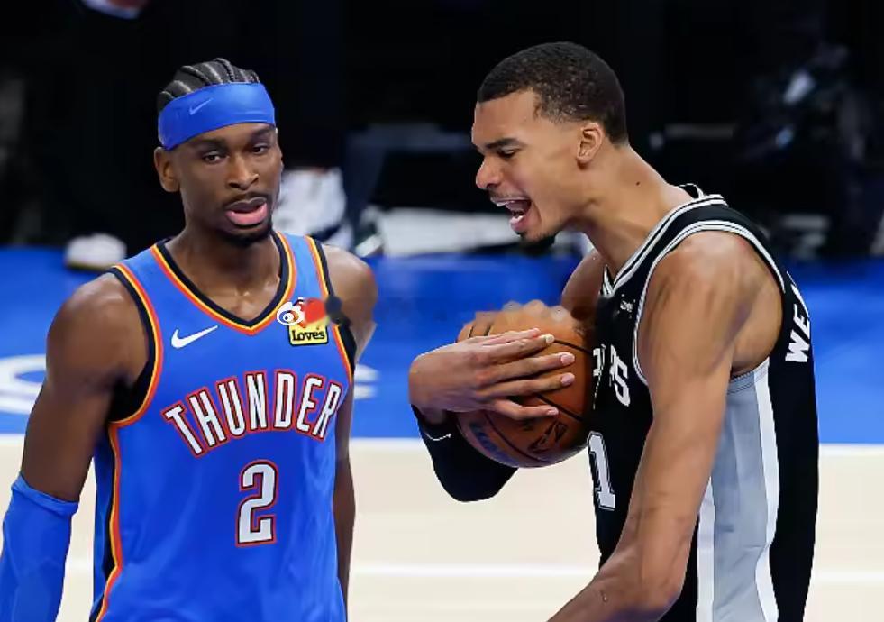 NBA西部决赛，雷霆103-111不敌马刺，系列赛3-4惨遭淘汰。这是本赛季雷霆