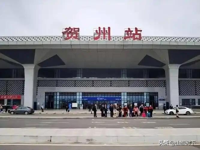 有没有人觉得贺州的房租很贵，这几天陪朋友租房子，基本上贺州市区跑了个遍，便宜的基