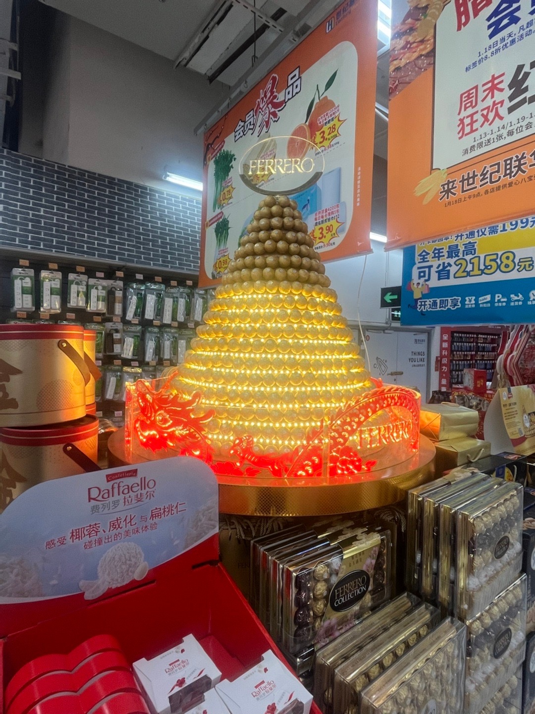 你应该有多少存款？#国际情报员# 根据央妈最新数据，全国存款和股市总值达到了创纪