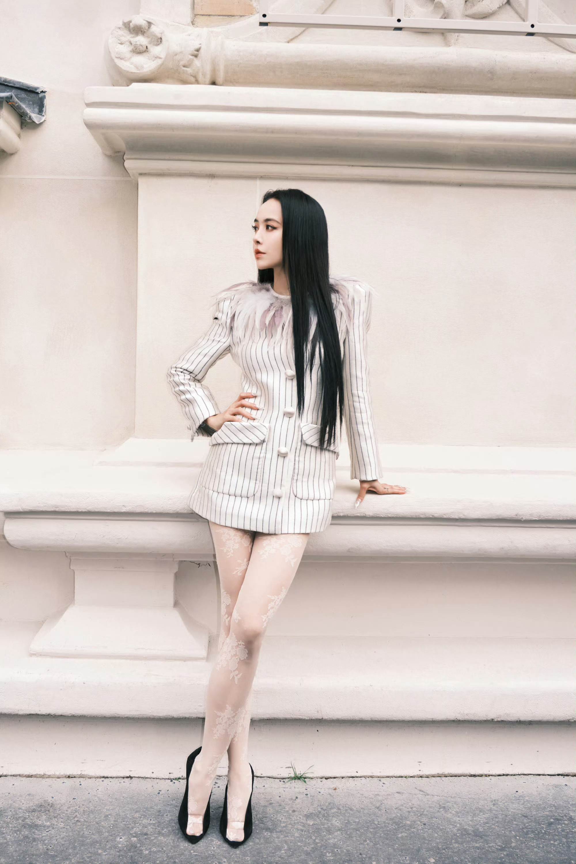 蔡依林白蕾丝袜蔡依林白丝袜 妈咪闪耀巴黎 