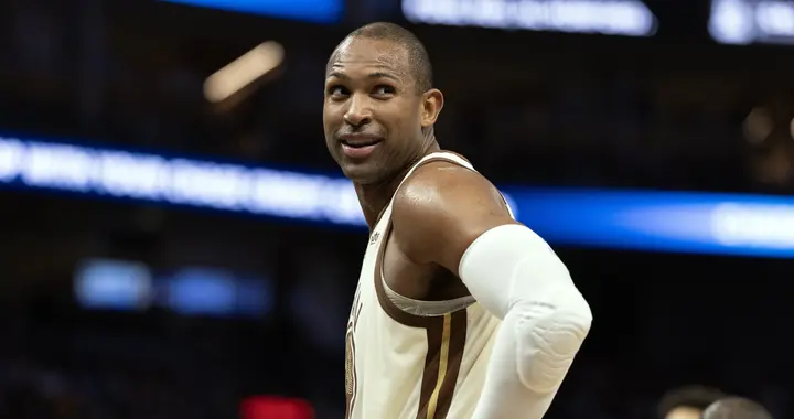 勇士伤病再添噩耗，霍福德再缺阵+两将存疑，西部第十岌岌可危