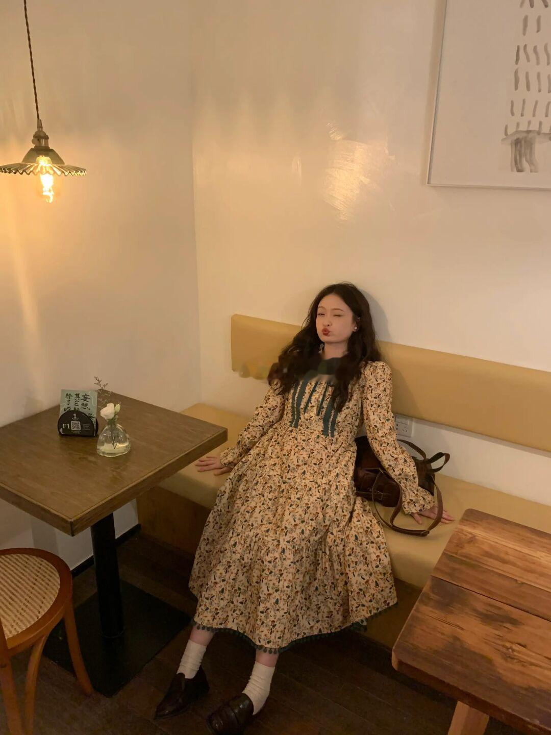 微胖女孩秋天的漂亮衣服也太多啦！！！