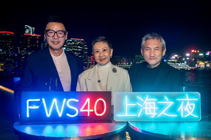 钟镇涛悼念施南生：“我最尊敬的幕後女神，這是我們最後一次合照，电影“上海之夜” 