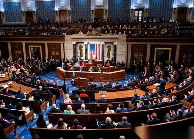 据《纽约时报》和《华盛顿邮报》等多家美媒披露，美伊冲突已经打了12天。眼看战事陷