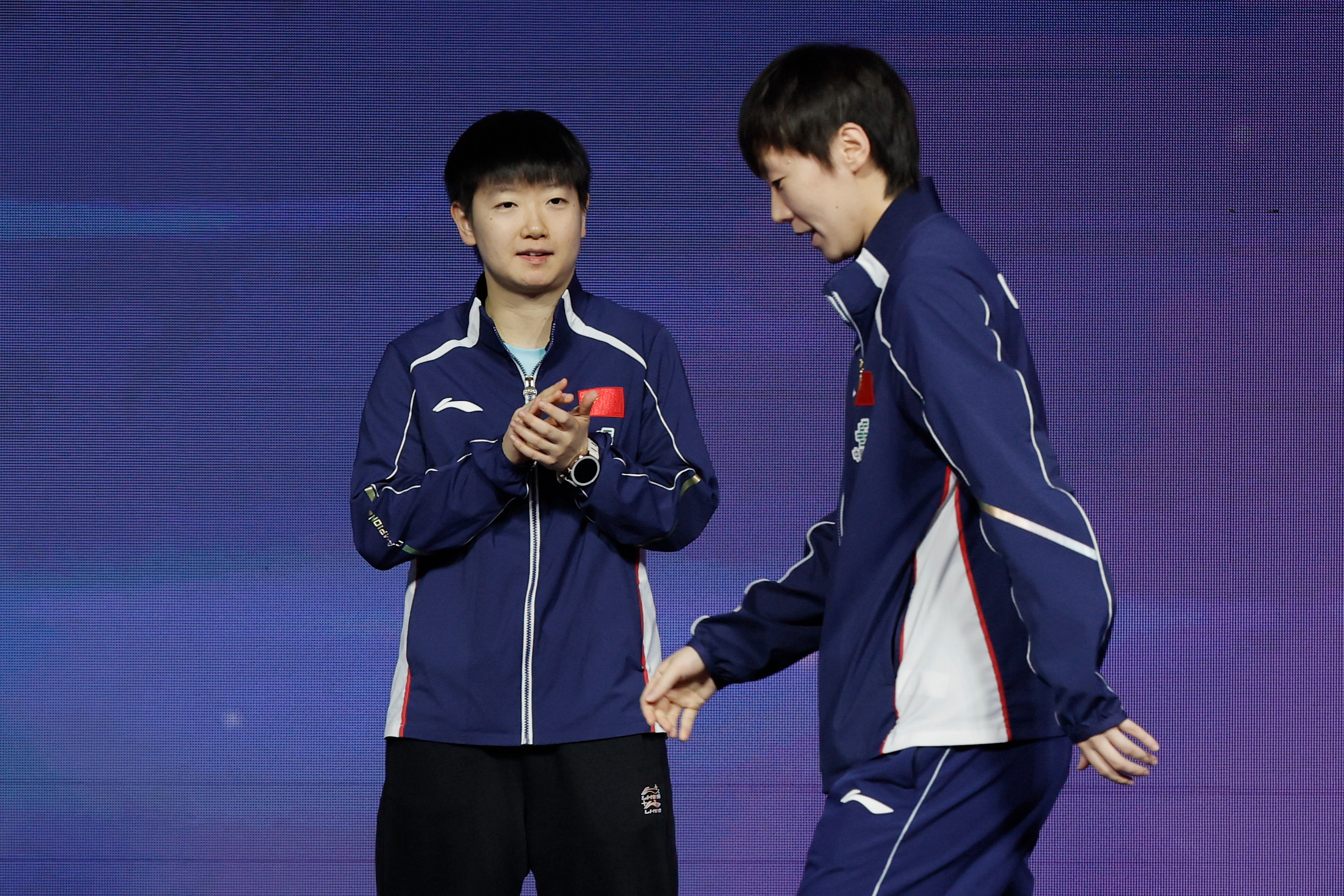【2026澳门世界杯】｜20260405女单颁奖·图片1©️中国体育王曼昱加油