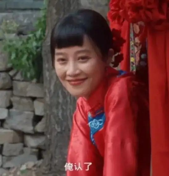 蓝盈莹演技真好，配角也挡不住实力，迟早能当主角。 ​​​