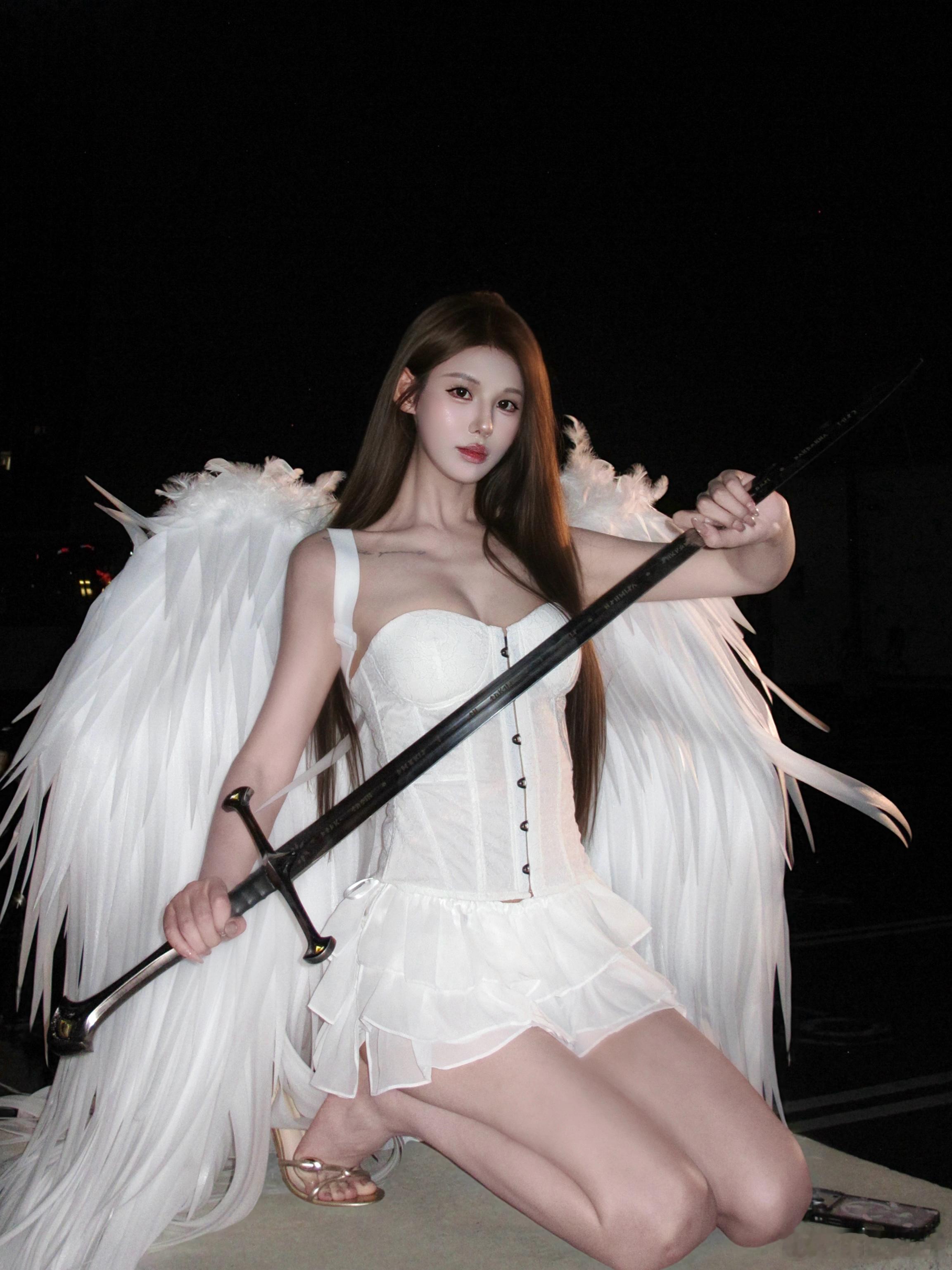 愿神明偏爱🪽 ​​​