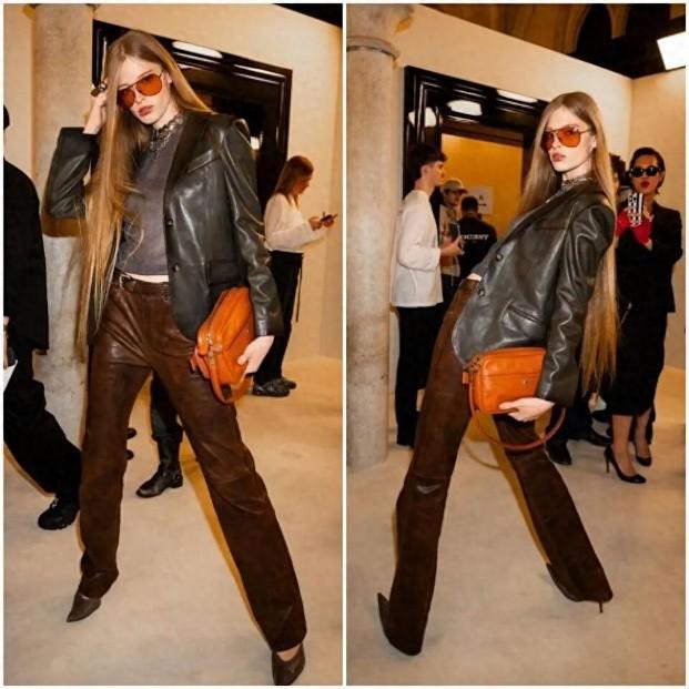 马斯克那个变~性的大女儿又作妖了！

前两天巴黎时装周上，她真空出镜，叉着腿扭着