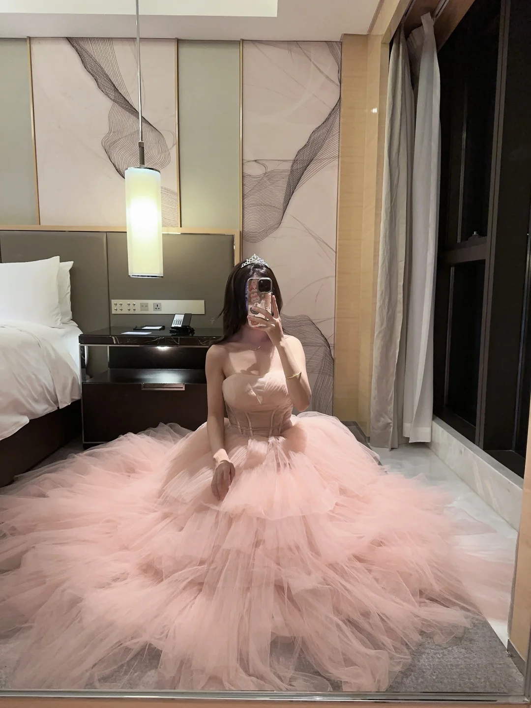 结婚不是梦想但穿婚纱是