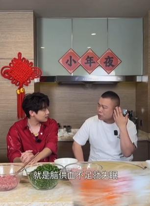 岳云鹏谈近期压力 看着岳云鹏这么努力地为每一次表演做准备，我们也能感受到他对每一