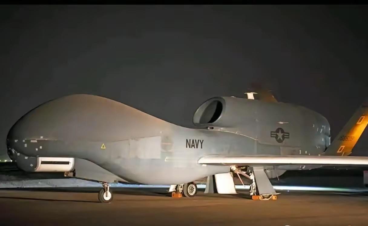 美军MQ-4C战略侦察机在波斯湾失踪绝非小事。这款单价6.3亿美元的“空中千里眼