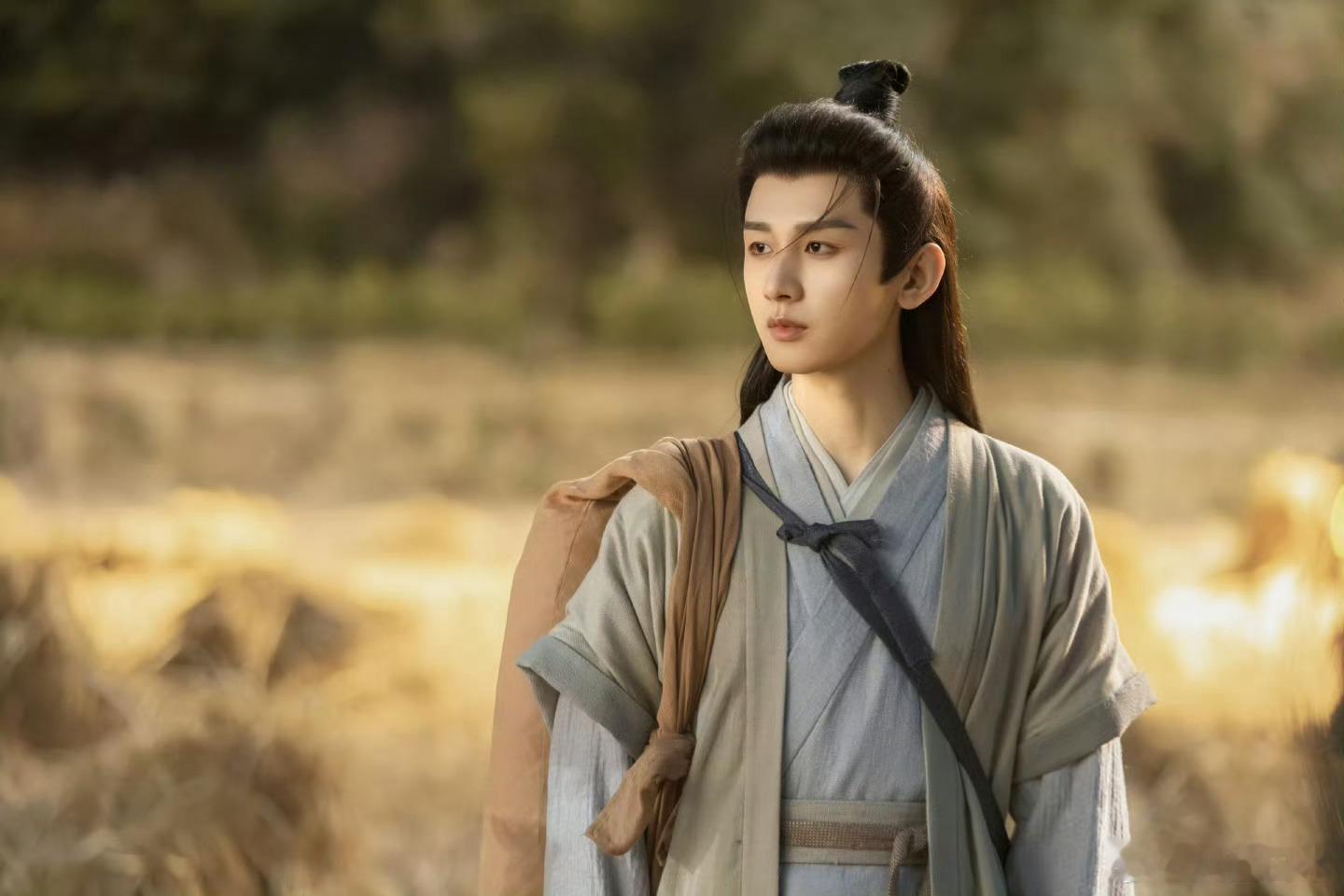 《长安24计》看了更新的四集还不错，钩子很足，没有主角光环全靠谋略，有笑点有泪点