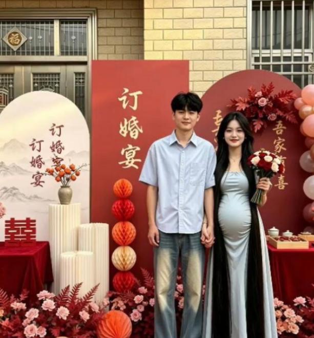 山东有个姑娘，怀孕五个月了才订婚。男方拿十六万彩礼送过来，她妈就只留了一万一，剩