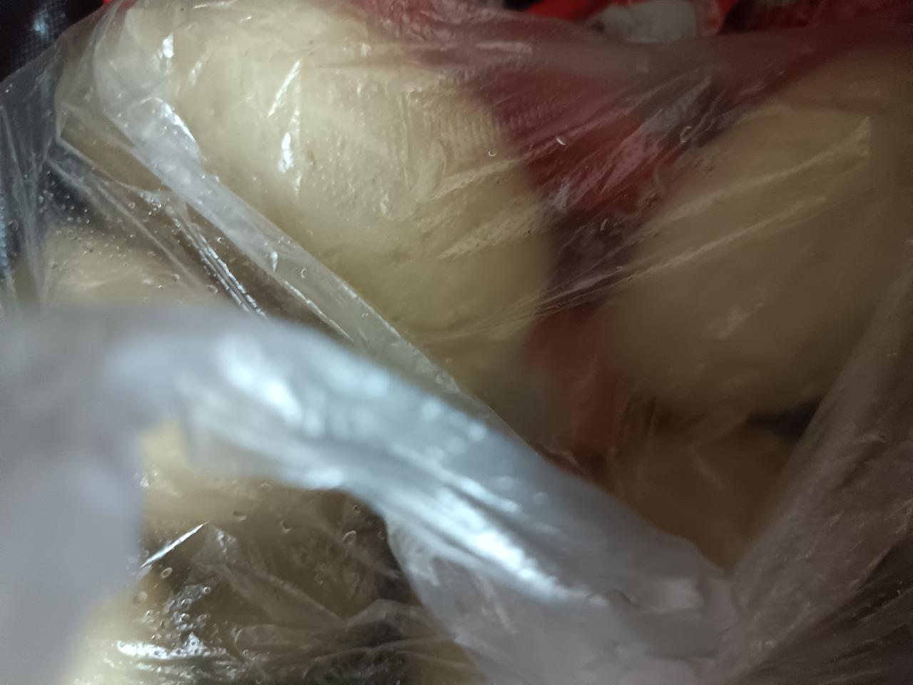 早上醒来就看到老母亲天亮之前发来的信息，让自己醒了之后去她那拿点吃的东西，没想到