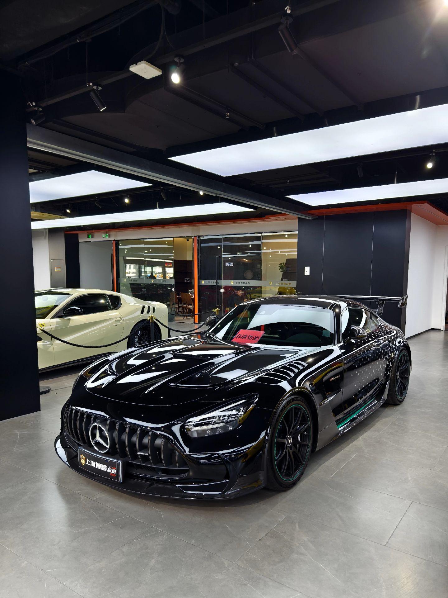 AMGGT Black Series.