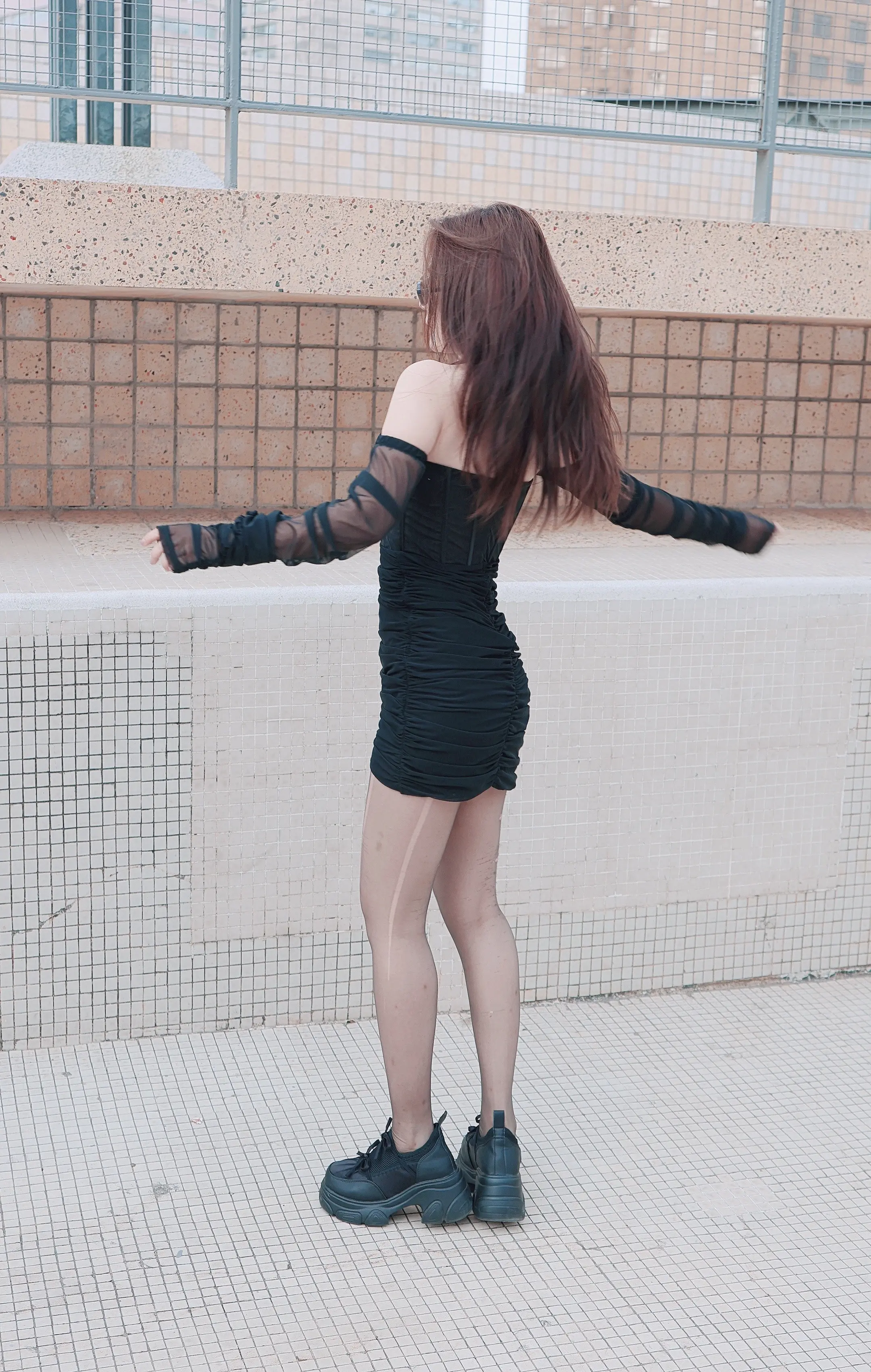 随意穿搭 抖出你的小蛮腰 身材你品你细细的品 sexygirl 身材你...