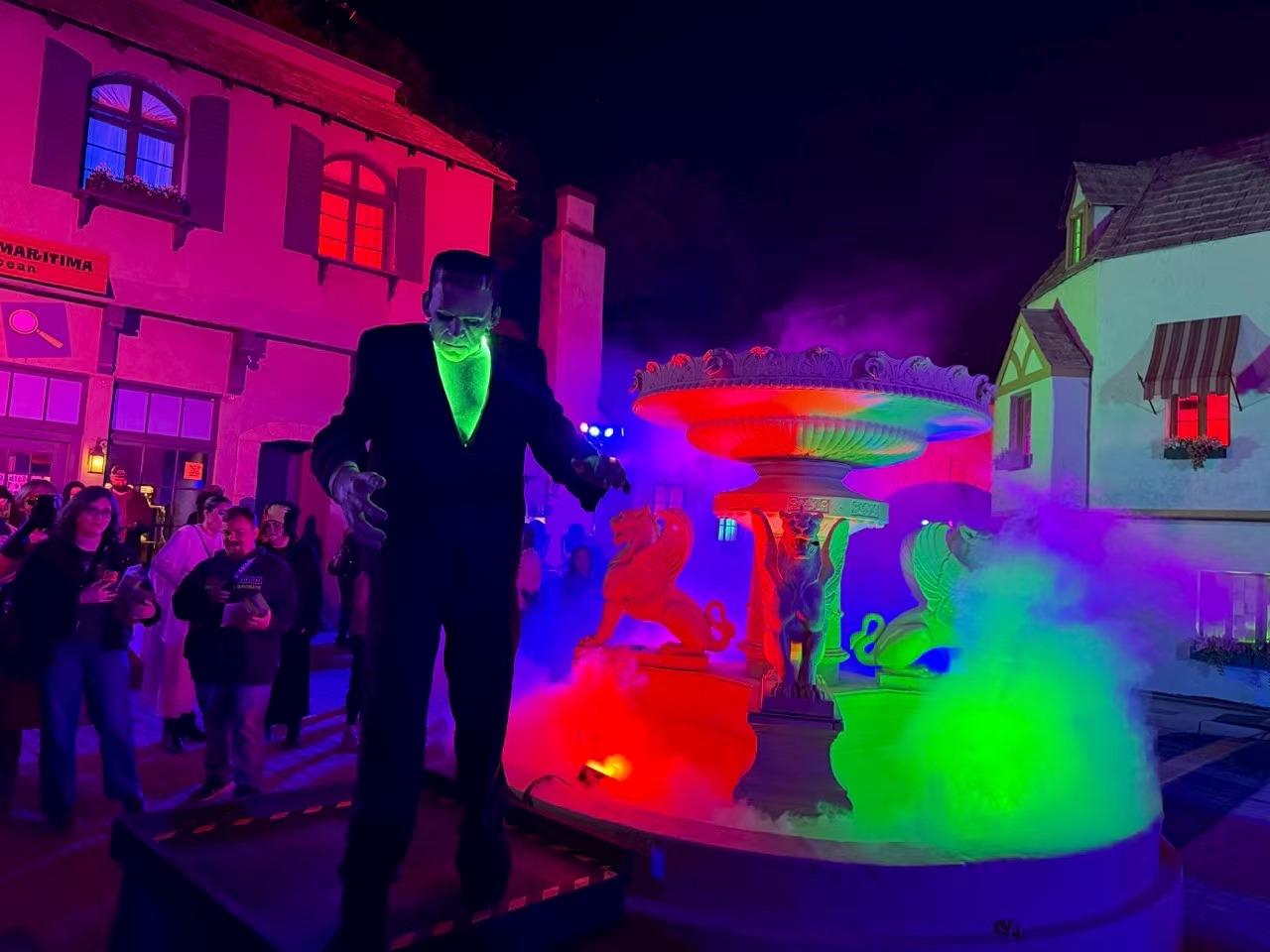 好莱坞环球影城第二届粉丝嘉年华热闹登场
记者Maggie Ma环球影城报道
 