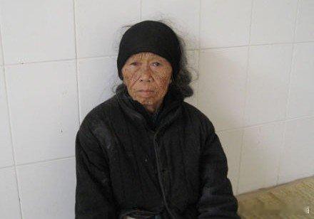 【海口红城湖路车祸续: 被撞身亡学生家境困顿】12月9日下午，海口市红城湖路与金