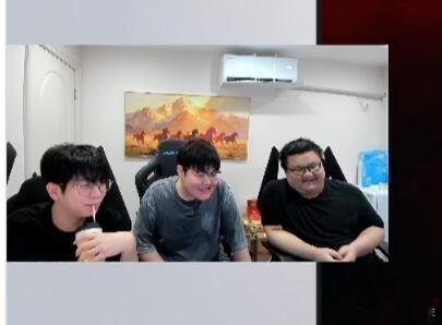 369做客大黄Wayward、Qingtian直播间，三任TES滔搏上单齐聚一堂