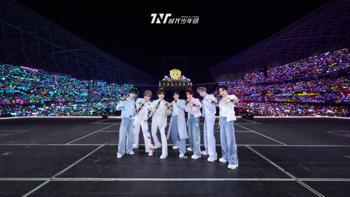 属于时代少年团的六周年，时代少年团这一程的样子，谁懂小炸们这一程的美好，期待住接