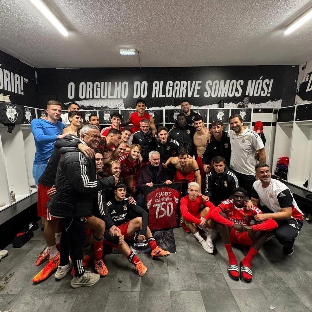 62岁穆里尼奥达成执教生涯750胜里程碑，25年夺26冠12月18日讯 葡萄牙杯