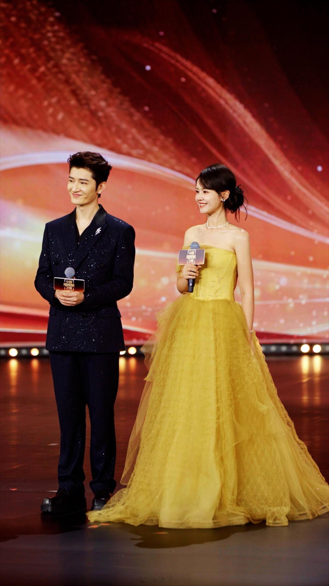 从业八年 初心未改此次被授予国家（杭州）短视频基地2025年度荣誉推广人，这是一