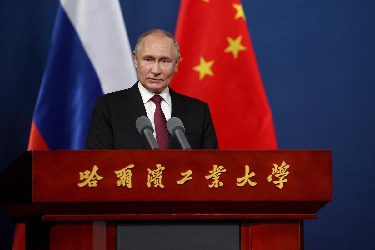 一周之内，美国与俄罗斯最高领导人相继到访中国，这样的外交密度在全球范围内都极为罕