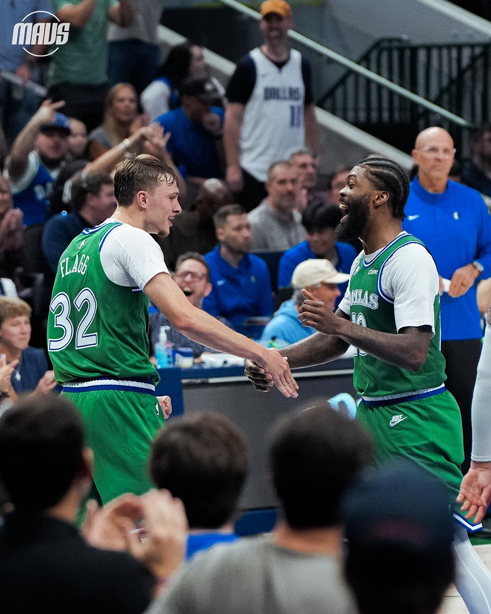 全民皆兵才是赢球公式：今天比赛 7 人得分上双。过去两个赛季至少 7 人得分上双