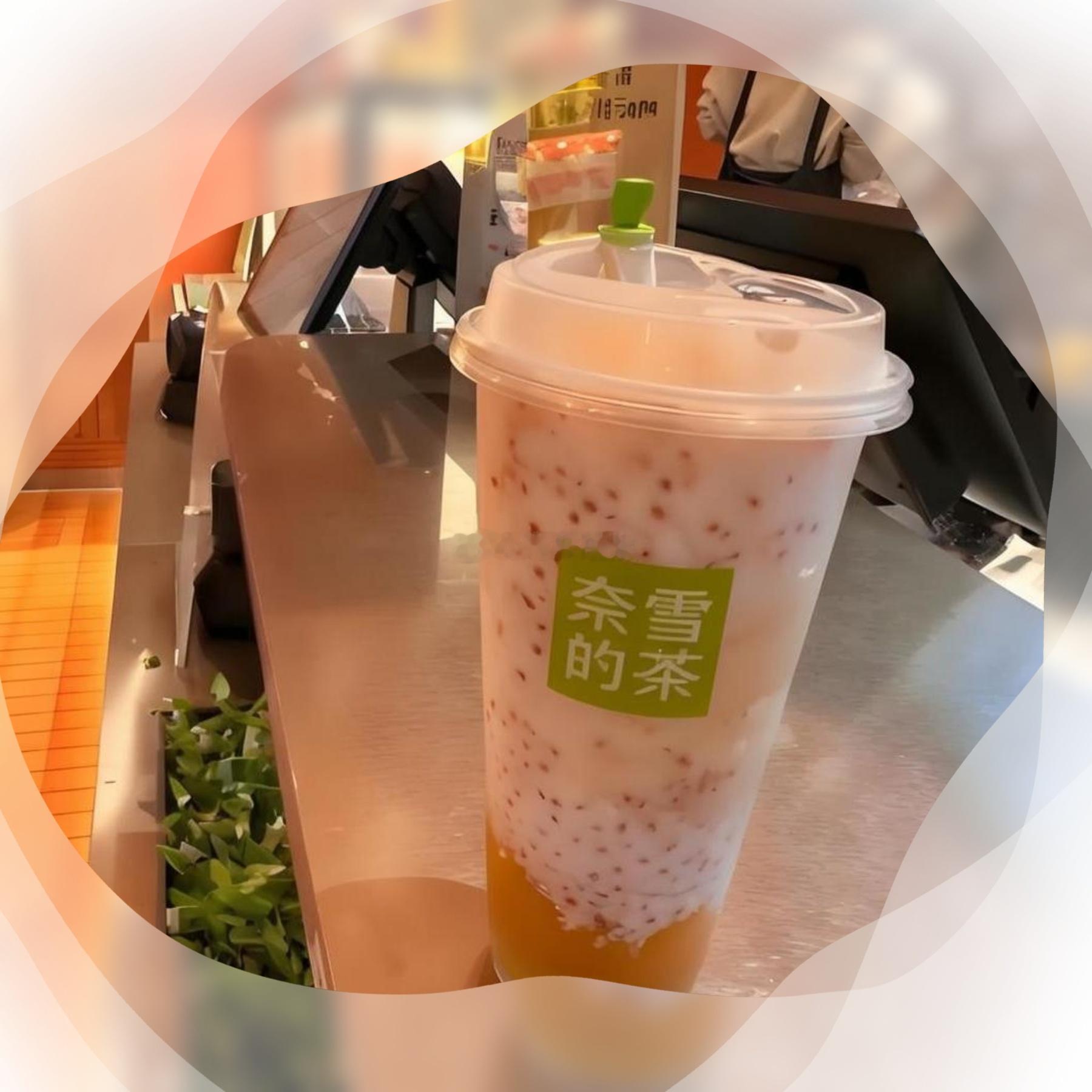 茶的种类很多 但我最喜欢的是厚乳茶 