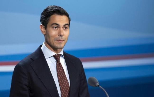 上任才5个月，38岁的荷兰新首相耶滕就坐不住了——明年春天，他要亲自飞北京。要知
