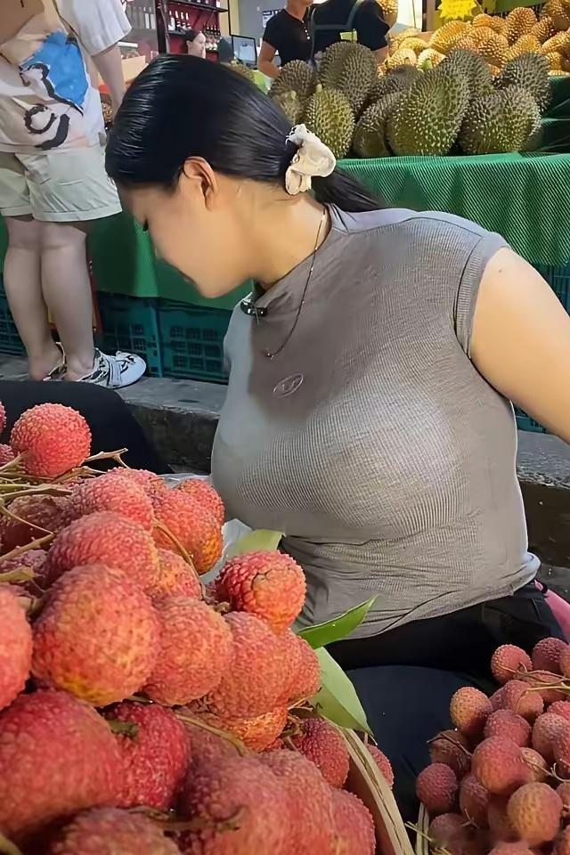 来来，吃个广西荔枝降降火 ​​​