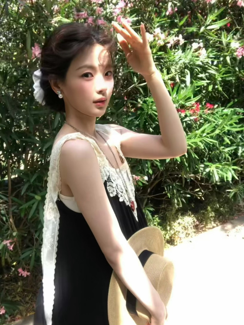 杨超越旅行碎片 🏝️🧩 