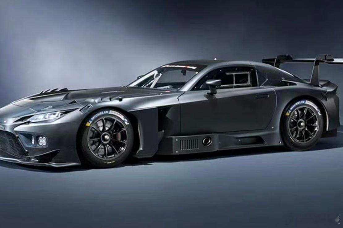 丰田GR GT这款概念跑车刚首发，官方直接给它定为能合法上路的赛车，缓缓觉得它的