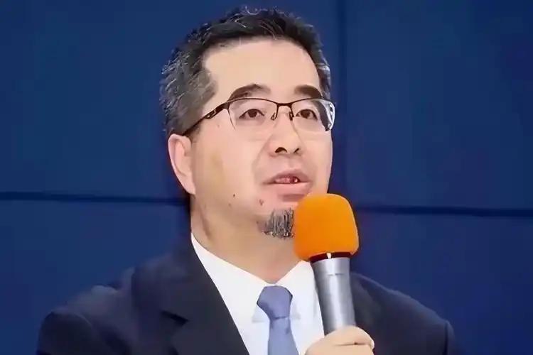 “追杀名单”出来了！郑丽文访陆还没回去，民进党的刀已经磨好了，萧旭岑，徐巧芯、马