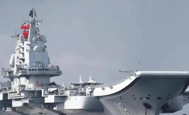 福建舰不会再有第二艘，交付一再推迟，压根不是技术卡了壳，而是海军在借着这艘船 “